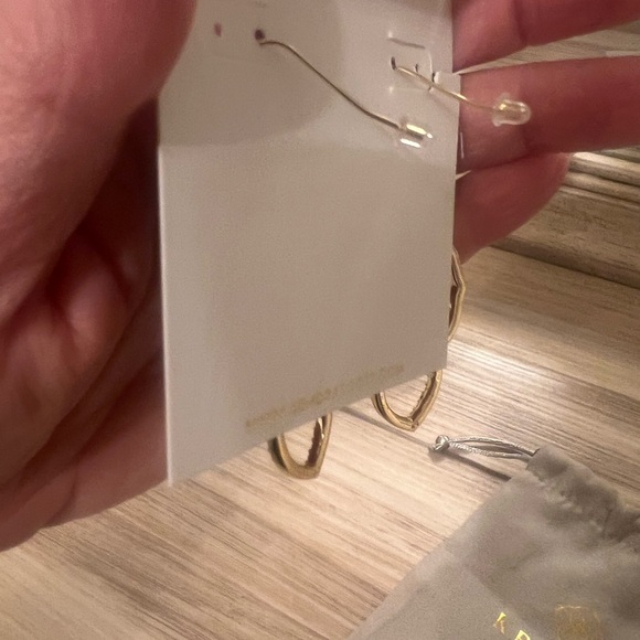 Kendra Scott Gold Earrings - Picture 2 of 4